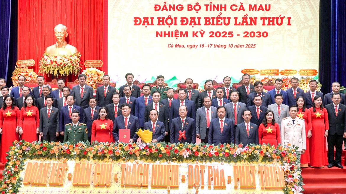 Đại hội đại biểu Đảng bộ tỉnh Cà Mau lần thứ I thành công tốt đẹp
