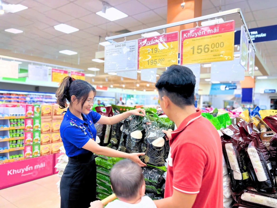 tu do du den tin tuong nhan hang rieng dang dinh hinh loi mua sam moi hinh anh 6