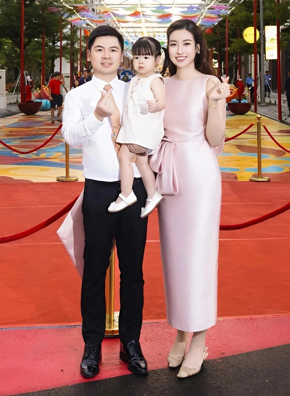 sao viet 17 10 chong Do my linh nhan chuc moi hinh anh 1