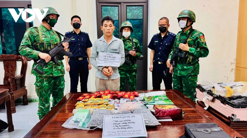 Man arrested for trafficking 14 kg of drugs across Laos-Vietnam border
