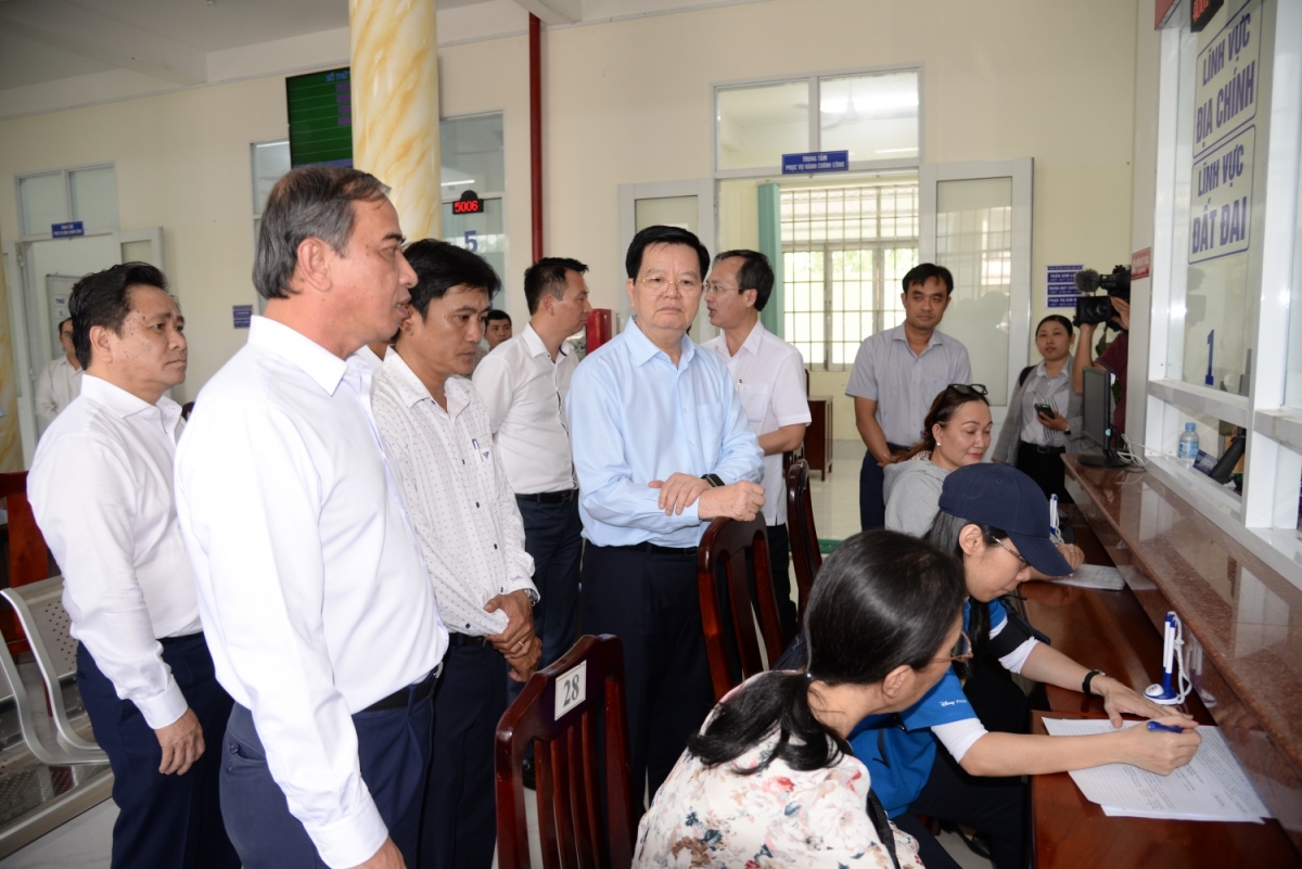 Phó thủ tướng Mai Văn Chính thăm, làm việc tại tỉnh Đồng Tháp