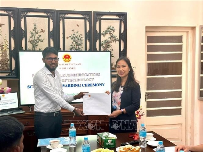 vietnam s tech haven opens doors to sri lankan talent with first full funding picture 1 vietnam s tech haven opens doors to sri lankan talent with first full funding picture 1