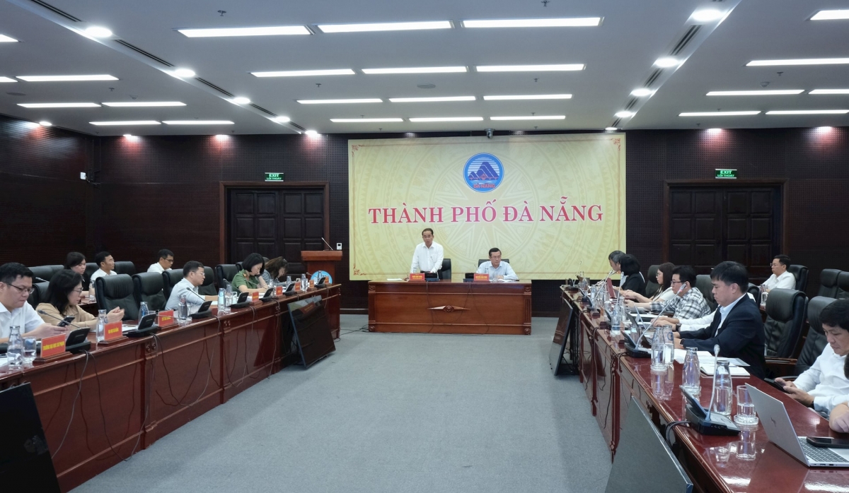 da nang to host international congress on mathematical physics 2027 picture 1 da nang to host international congress on mathematical physics 2027 picture 1