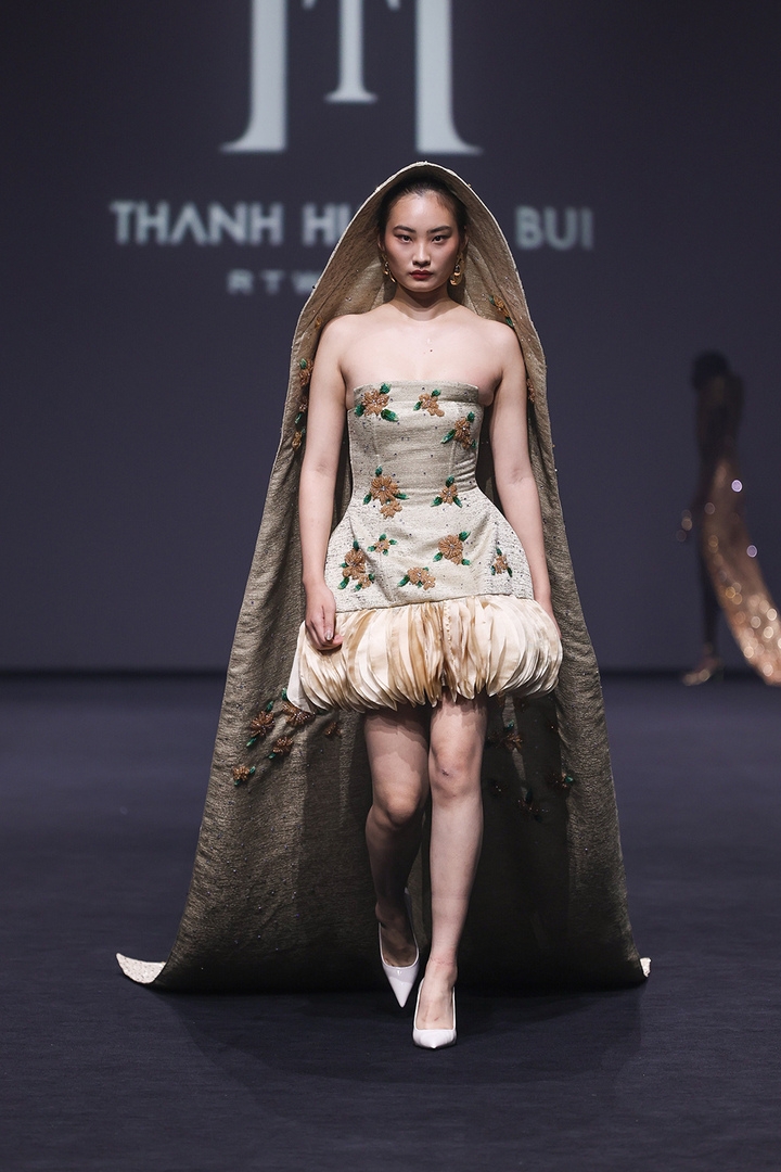 vietnamese culture introduced at shanghai fashion week ss26 picture 11
