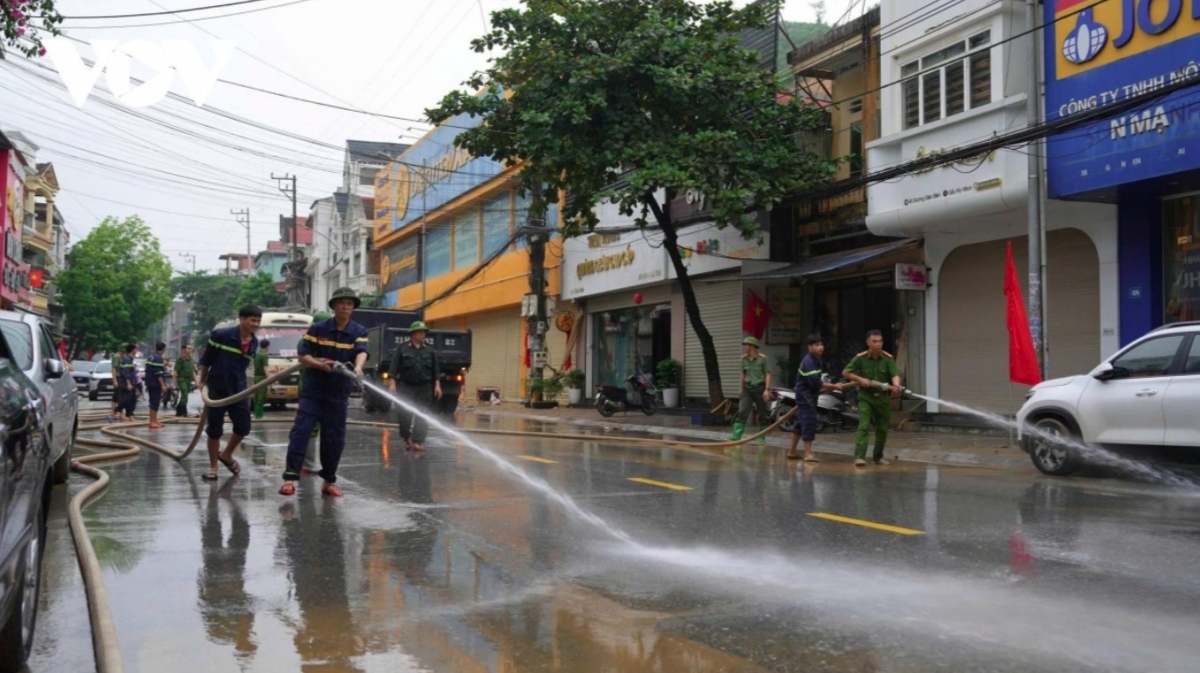 localities step up recovery efforts in the wake of typhoon bualoi picture 4
