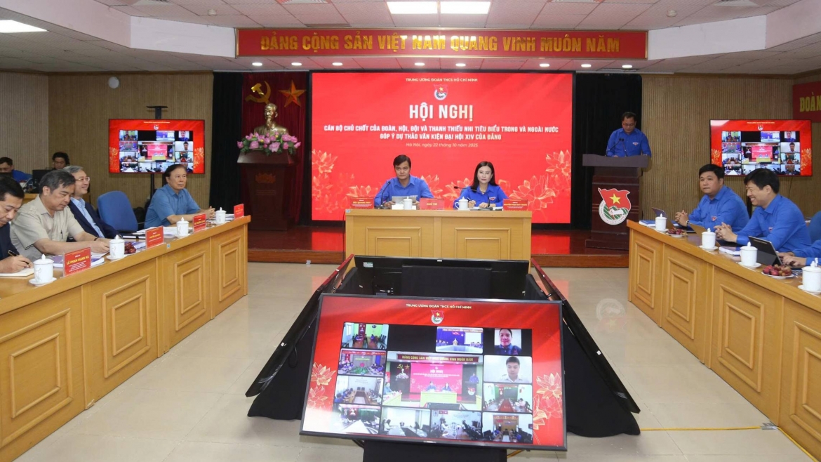  Doan phai duoc giao nhieu nhiem vu hon trong phat hien, dao tao can bo tre hinh anh 1