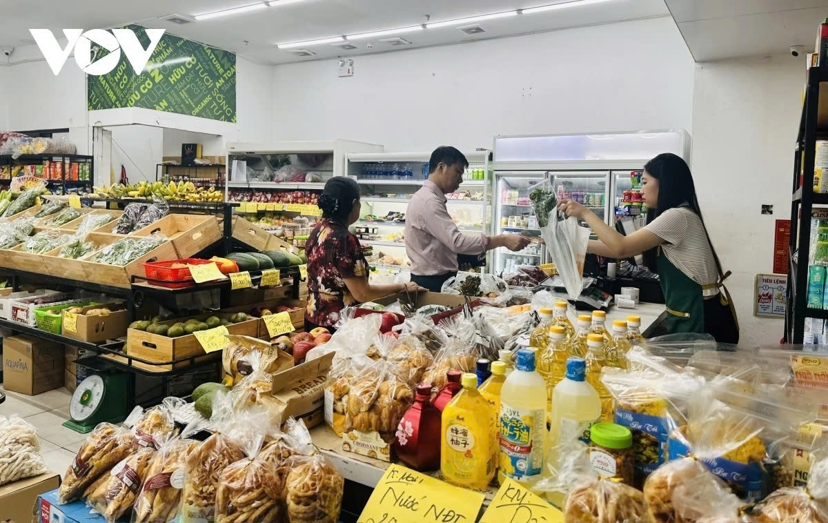 Chuyển đổi mô hình thuế hộ kinh doanh: Bỏ thuế khoán, tiến tới kê khai minh bạch