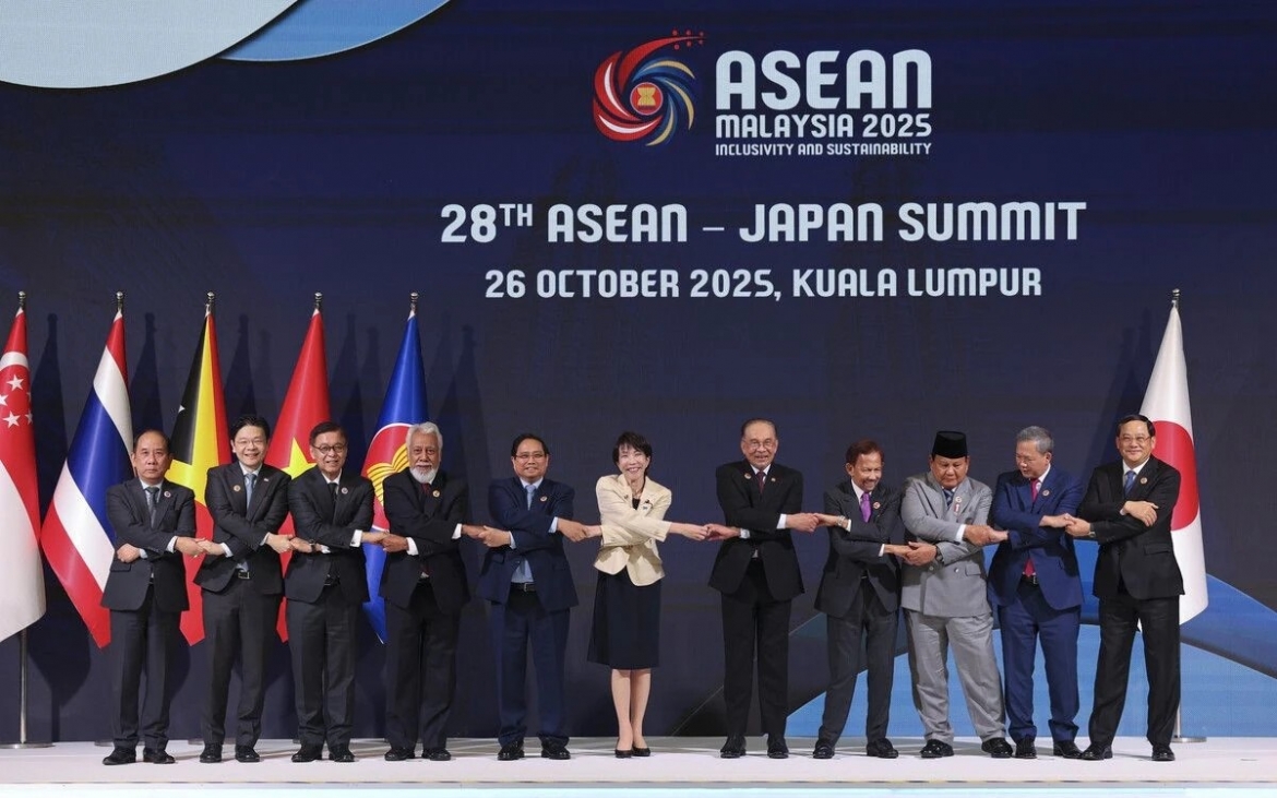 hoi nghi asean - khoi dau tot dep cho sach luoc ngoai giao moi cua nhat ban hinh anh 1