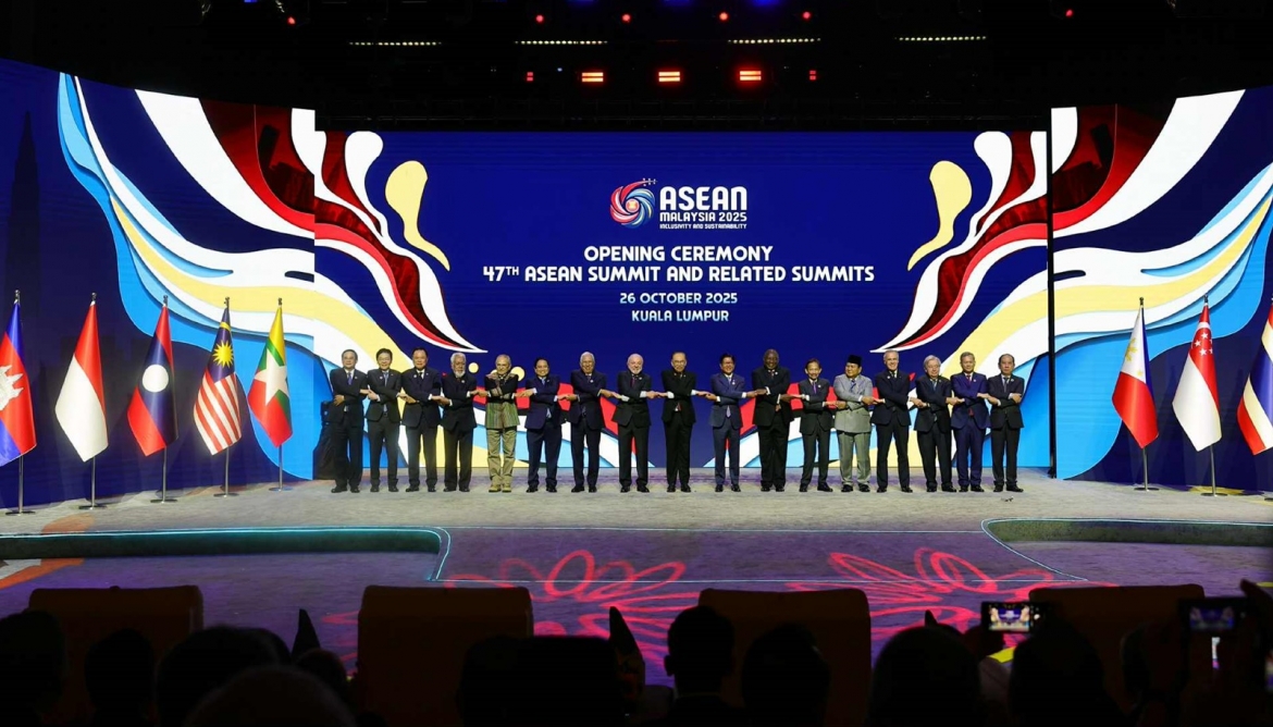 hoi nghi asean 47 Doan ket hanh dong, kien dinh Dong thuan 5 diem ve myanmar hinh anh 1
