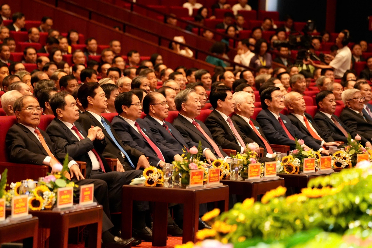 Khai mạc Đại hội Đảng bộ TP Hà Nội khóa XVIII, nhiệm kỳ 2025-2030