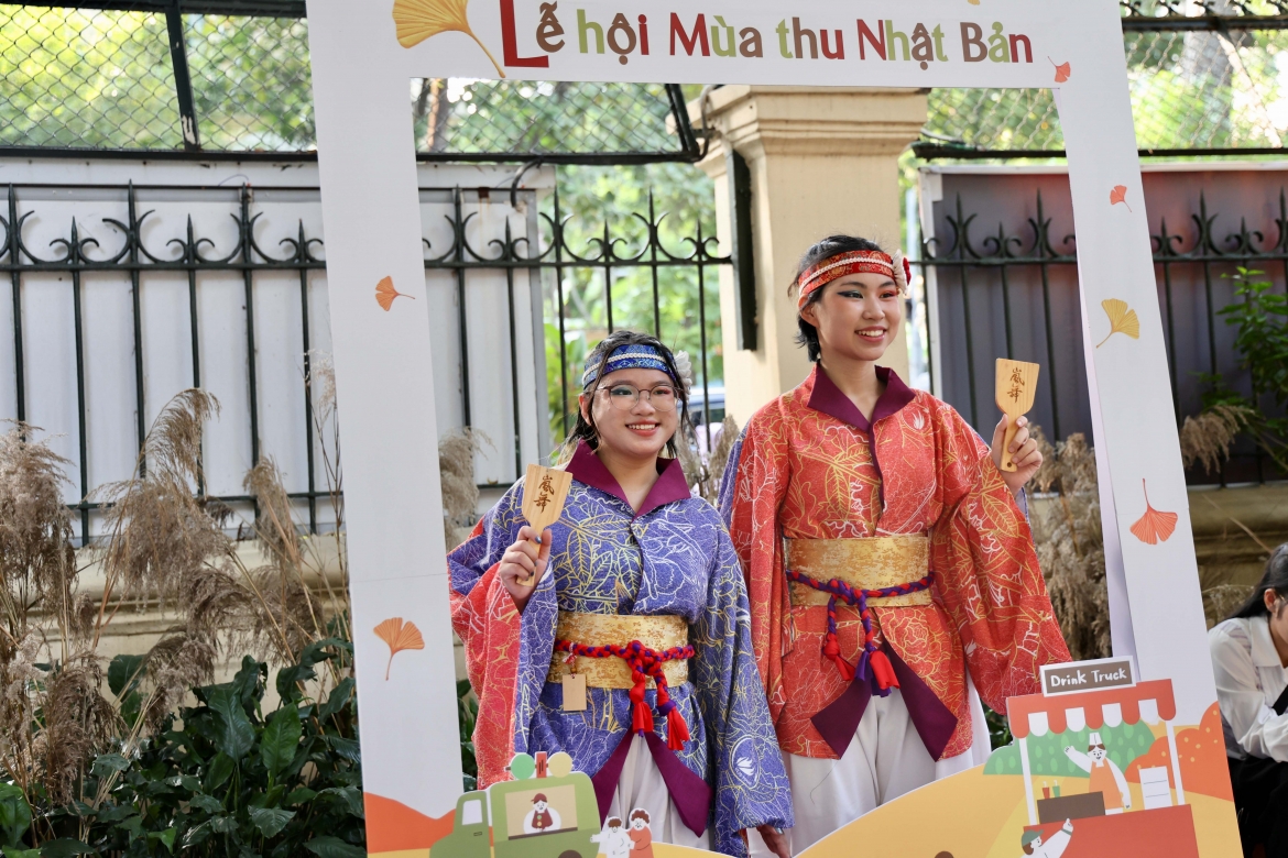 aki matsuri 2025 khi mua thu nhat ban ghe tham ha noi hinh anh 12