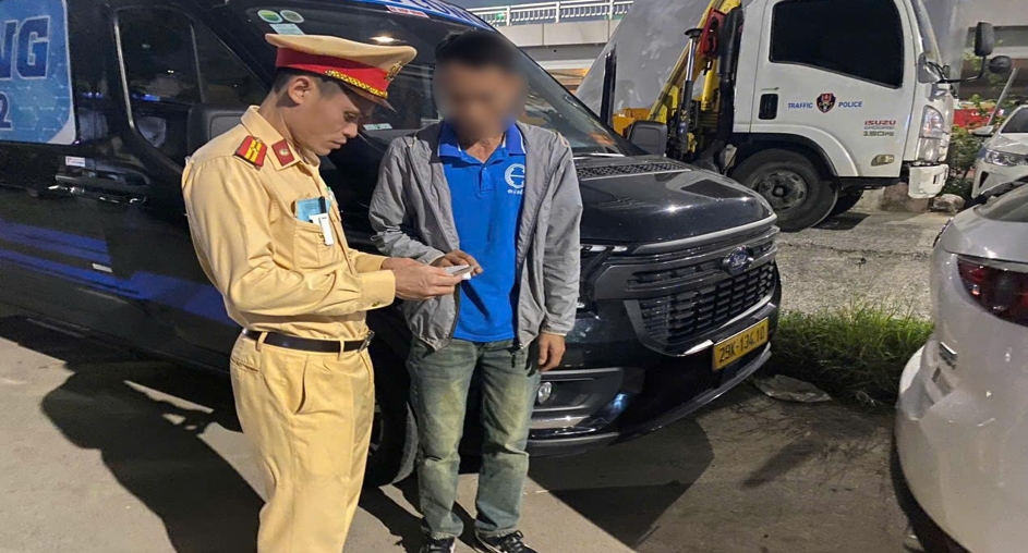 Tài xế xe Limousine dương tính với ma túy khi đang lái xe