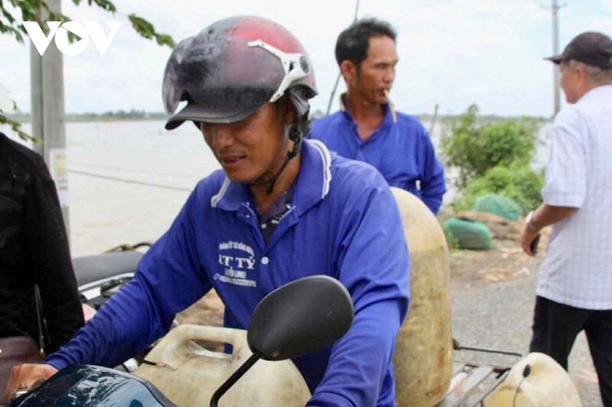 the life of fisherfolk during the floating season in the mekong delta picture 8