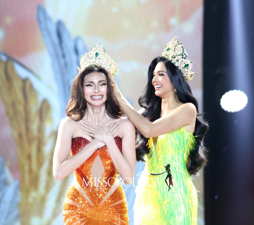 khong bat ngo khi yen nhi trang tay tai miss grand international 2025 hinh anh 3