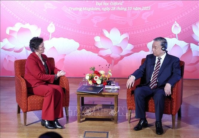 vietnam a sincere, trustworthy partner of uk party leader picture 2