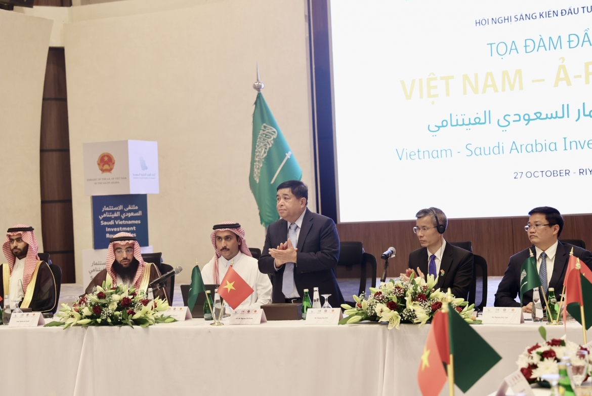 pho thu tuong nguyen chi dung chu tri toa dam Dau tu viet nam-saudi arabia hinh anh 2