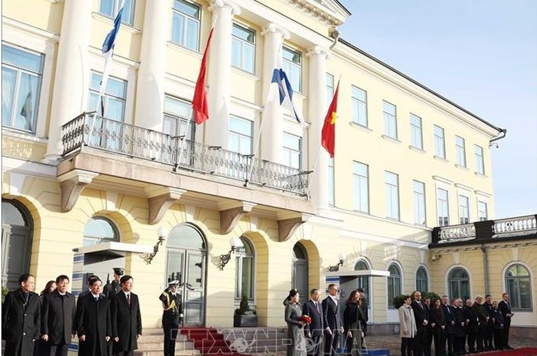 finish president hosts party chief to lam and spouse on official visit to helsinki picture 2