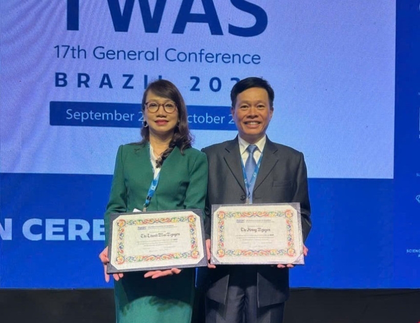 Two Vietnamese professors elected as academicians to The World Academy of Sciences