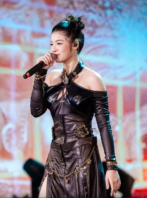 vo hoai anh to perform at asean friendship concert 2025 in malaysia picture 1 vo hoai anh to perform at asean friendship concert 2025 in malaysia picture 1