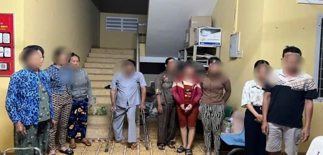 triệt phá sới bạc trong nhà dân ở Đồng tháp hình ảnh 1 triet pha soi bac trong nha dan o Dong thap hinh anh 1