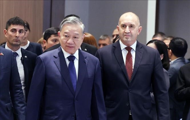 Tổng Bí thư Tô Lâm và Tổng thống Bulgaria dự diễn đàn doanh nghiệp Việt-Bulgaria