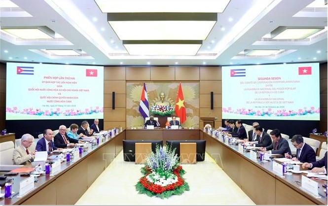 second vietnam-cuba inter-parliamentary cooperation session affirms strong bilateral ties picture 1