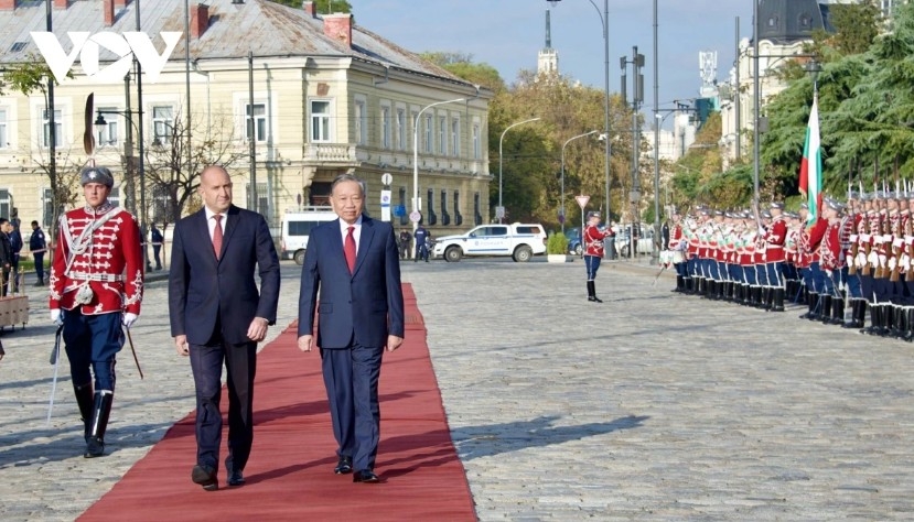 bulgaria holds official welcome ceremony for vietnamese party leader picture 1 bulgaria holds official welcome ceremony for vietnamese party leader picture 1