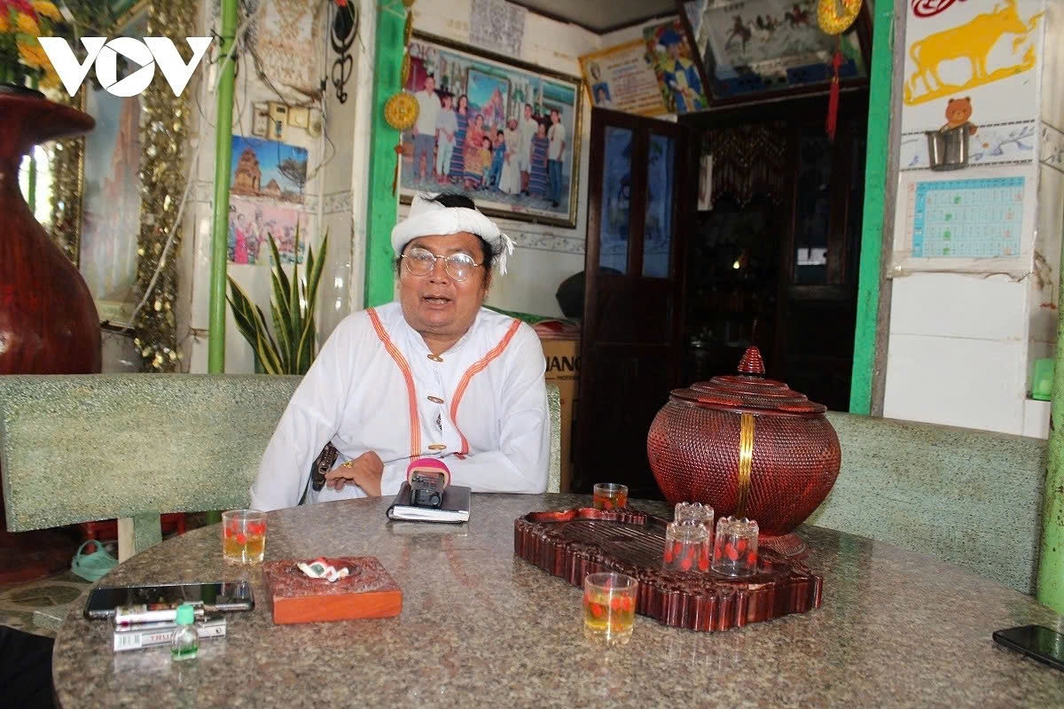 preserving ariya singing - a cultural treasure of the cham ethnic group picture 1