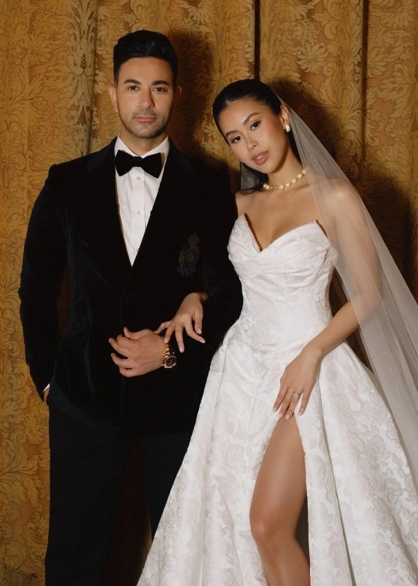 sao viet 30 10 hoa minzy ung ho 100 trieu dong cho dong bao hue hinh anh 5