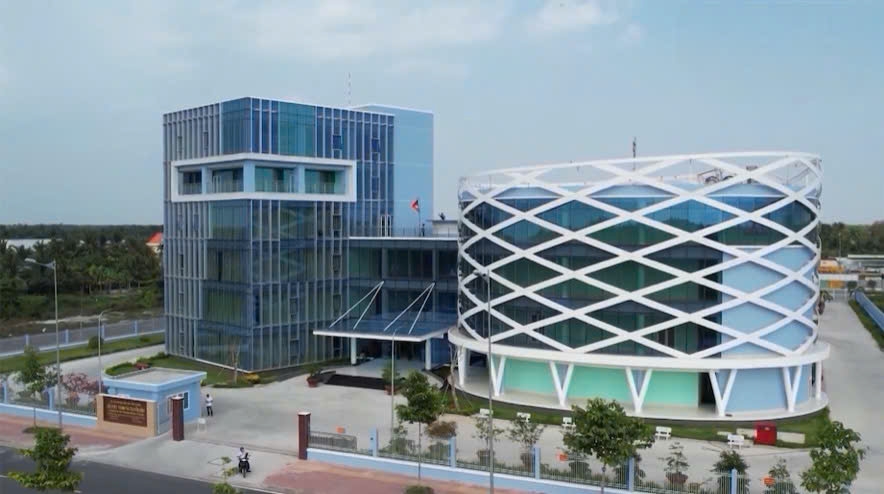 Hơn 120 cán bộ, viên chức Đài PT-TH Tiền Giang (cũ) phải nộp lại gần 2,5 tỷ đồng?