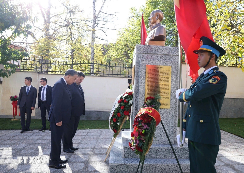 tong bi thu to lam du khanh thanh tuong dai chu tich ho chi minh tai bulgaria hinh anh 2