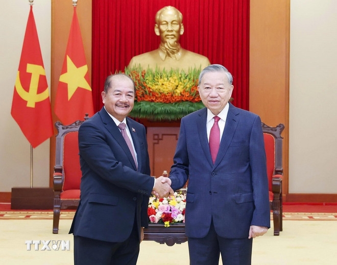 tong bi thu to lam tiep pho thu tuong lao kikeo khaykhamphithoune hinh anh 1