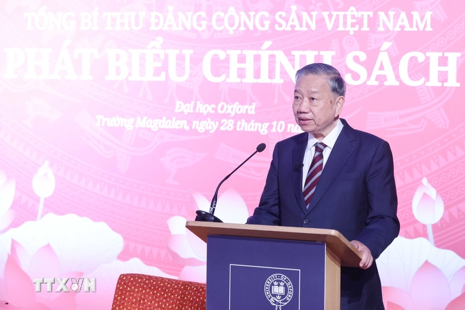 toan canh chuyen tham vuong quoc anh cua tong bi thu to lam va phu nhan hinh anh 4