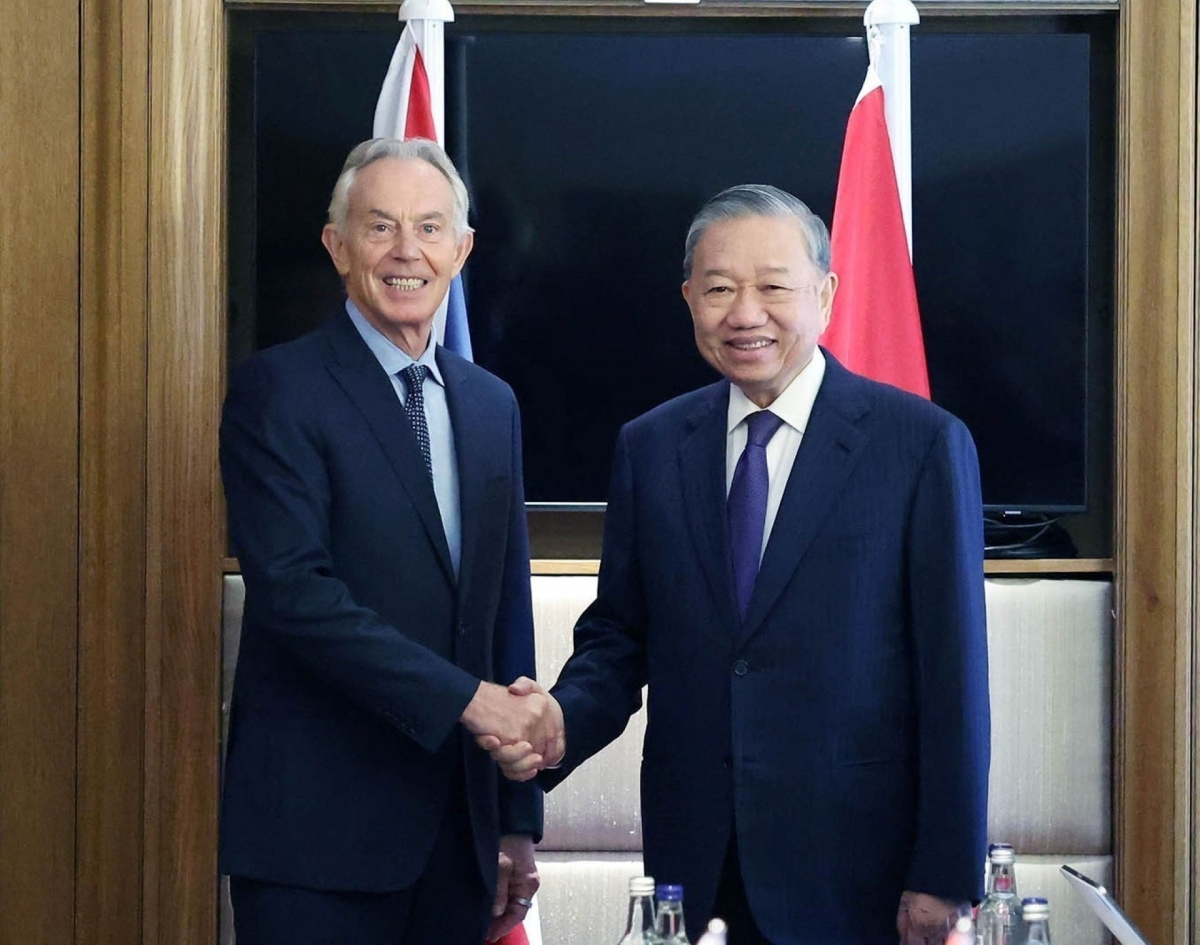 Tổng Bí thư Tô Lâm gặp ông Tony Blair