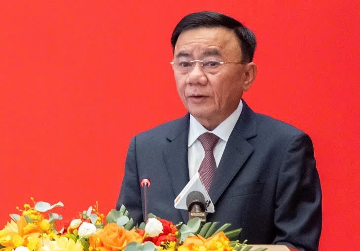 bo chinh tri Danh gia can bo dinh ky hang quy, hang nam, dot xuat khi co yeu cau hinh anh 1