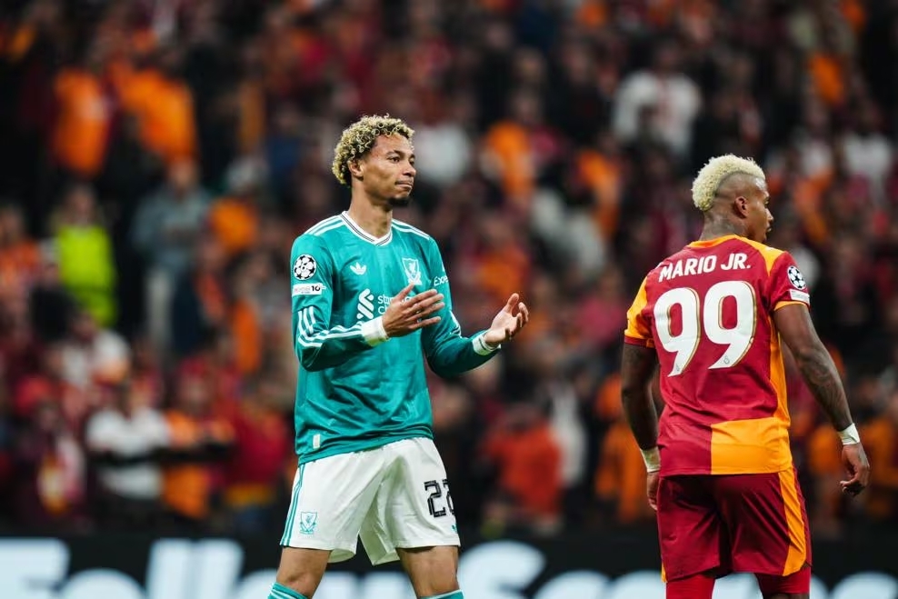 ket qua cup c1 chau Au hom nay 1 10 liverpool that thu tren san galatasaray hinh anh 20