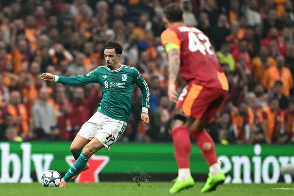 ket qua cup c1 chau Au hom nay 1 10 liverpool that thu tren san galatasaray hinh anh 18