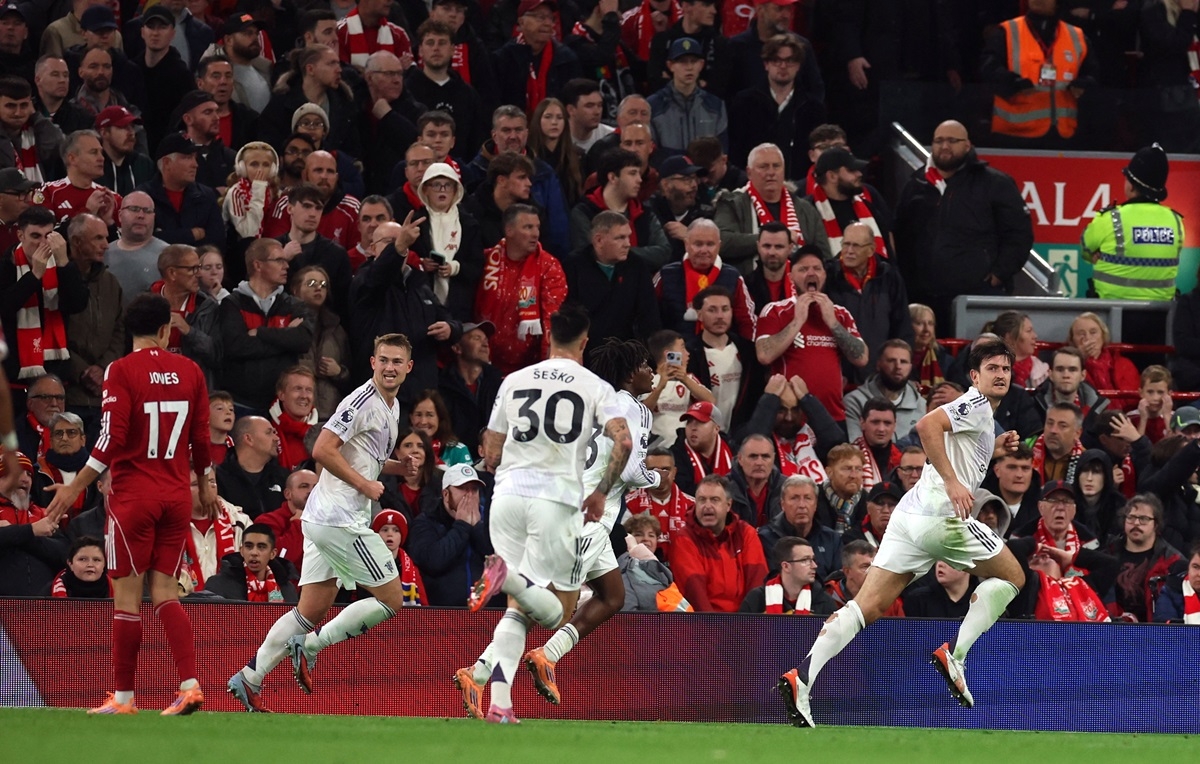 ket qua ngoai hang anh hom nay 20 10 mu thang dep liverpool ngay tai anfield hinh anh 36