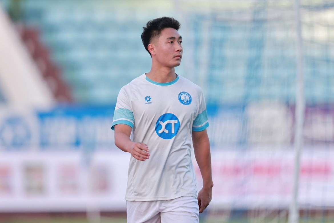 ket qua vong 7 v-league 2025 2026 nam Dinh thua tp.hcm, cahn bi slna cam hoa hinh anh 14