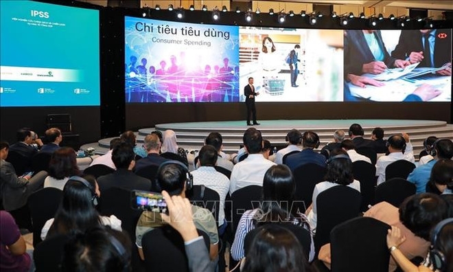 vietnam s global role, growth renewal in spotlight at vnef 2025 picture 2
