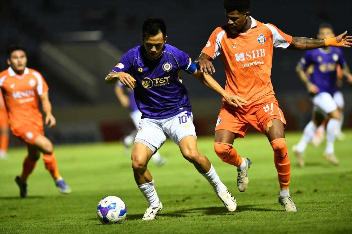 ket qua bong da v-league toi 1-10 ha noi fc co 3 diem dau tien tren san khach hinh anh 2