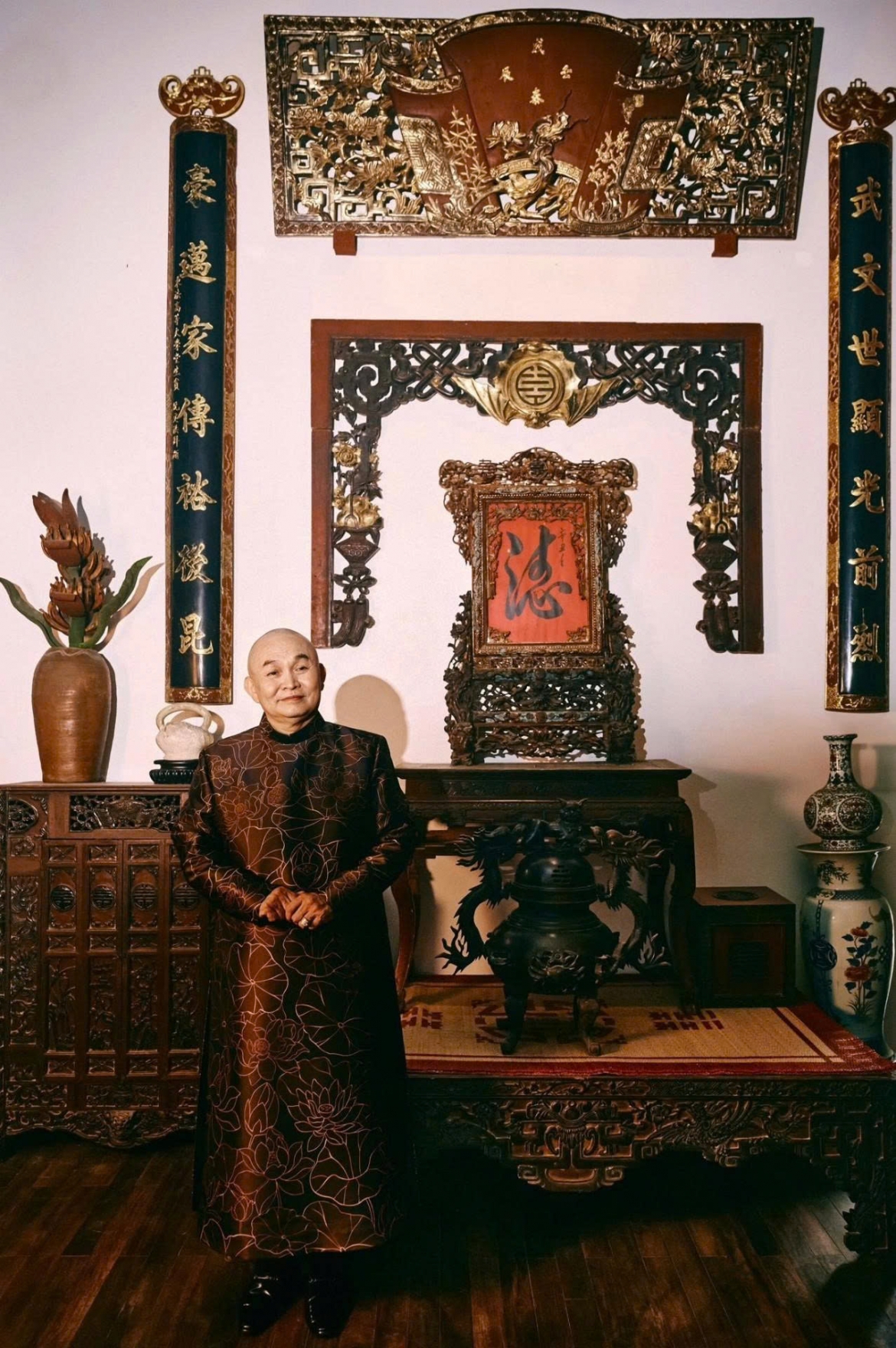 sao viet 9 10 huong giang dep diu dang trong ta ao dai tai chau Au hinh anh 5