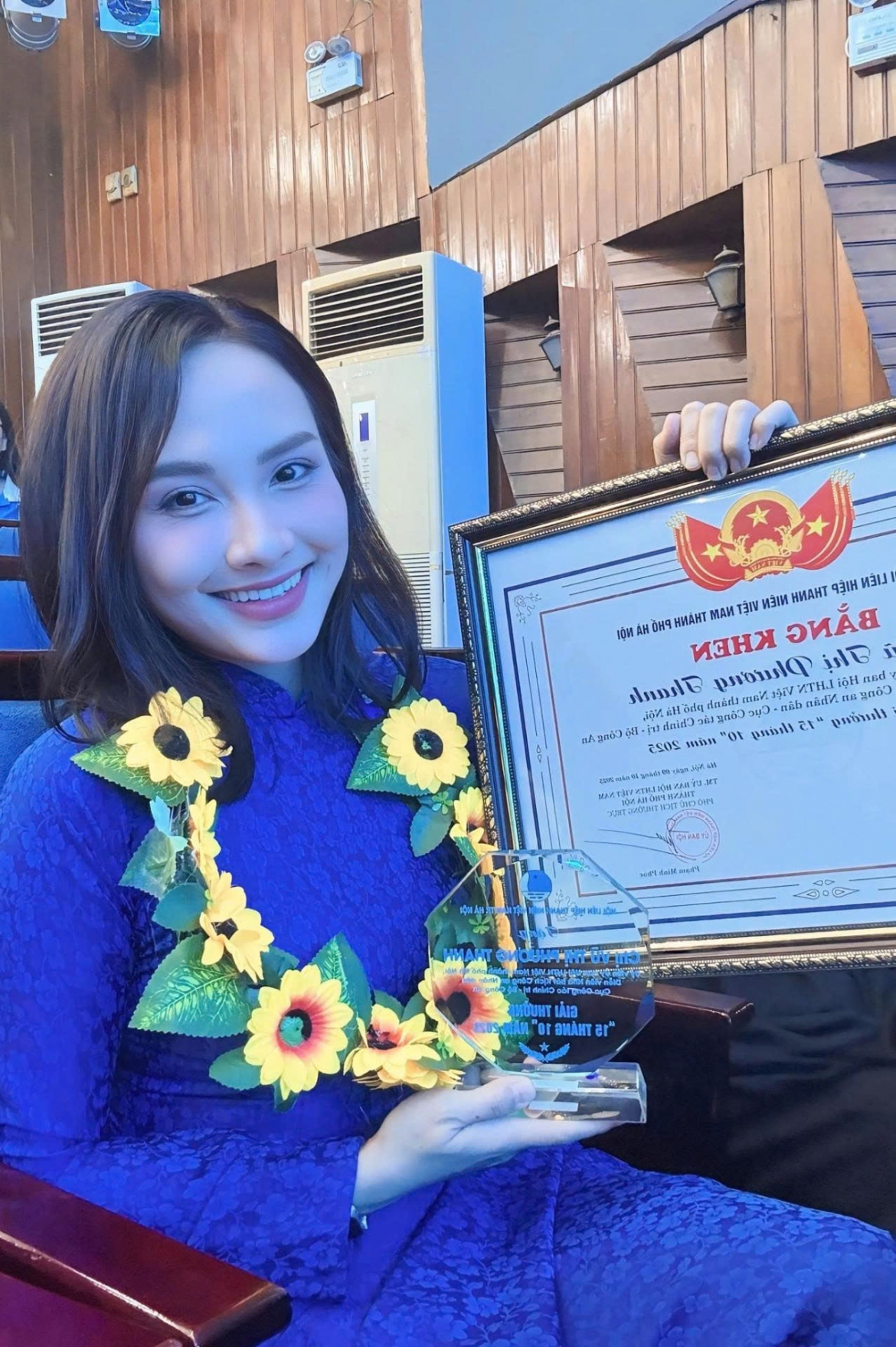 sao viet 12 10 tang thanh ha gay bat ngo voi hinh anh goi cam hinh anh 2