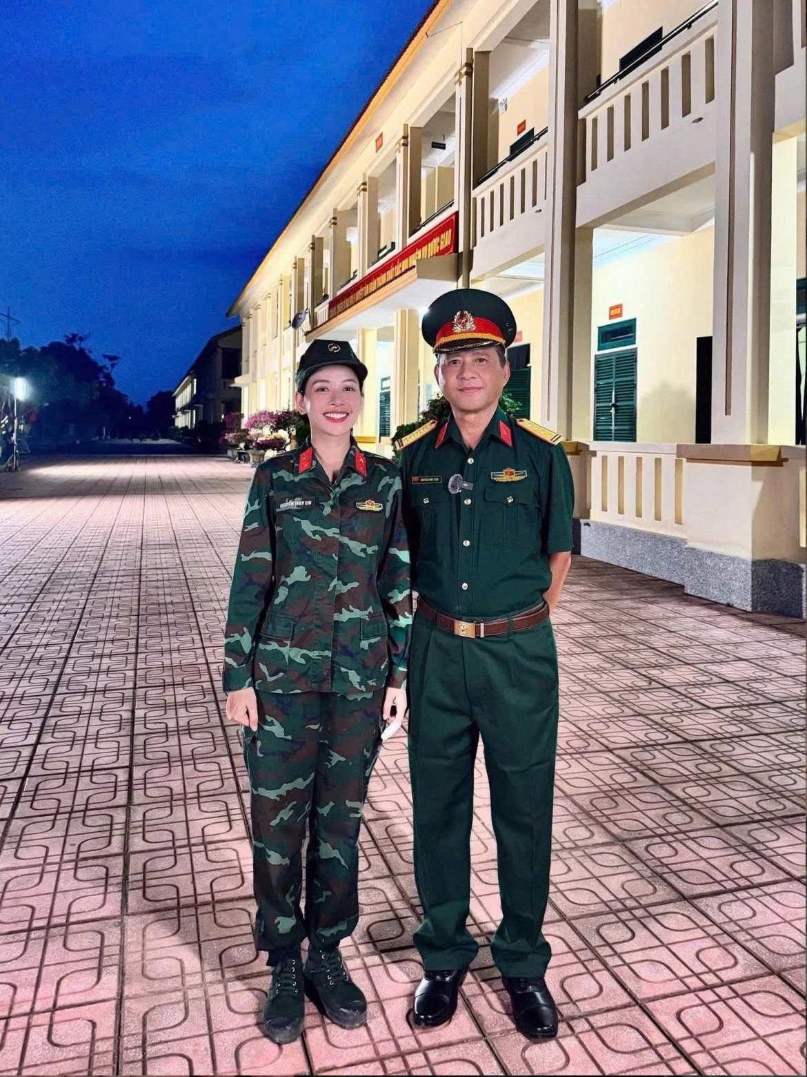 sao viet 21 10 chi pu xuc dong khi gap bo tai sao nhap ngu hinh anh 1