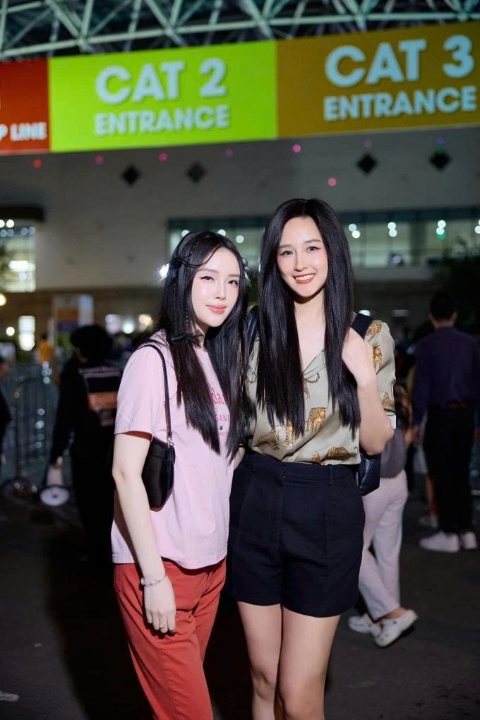 sao viet 22 10 lan phuong lay lai ve rang ro sau khi ly hon chong tay hinh anh 7