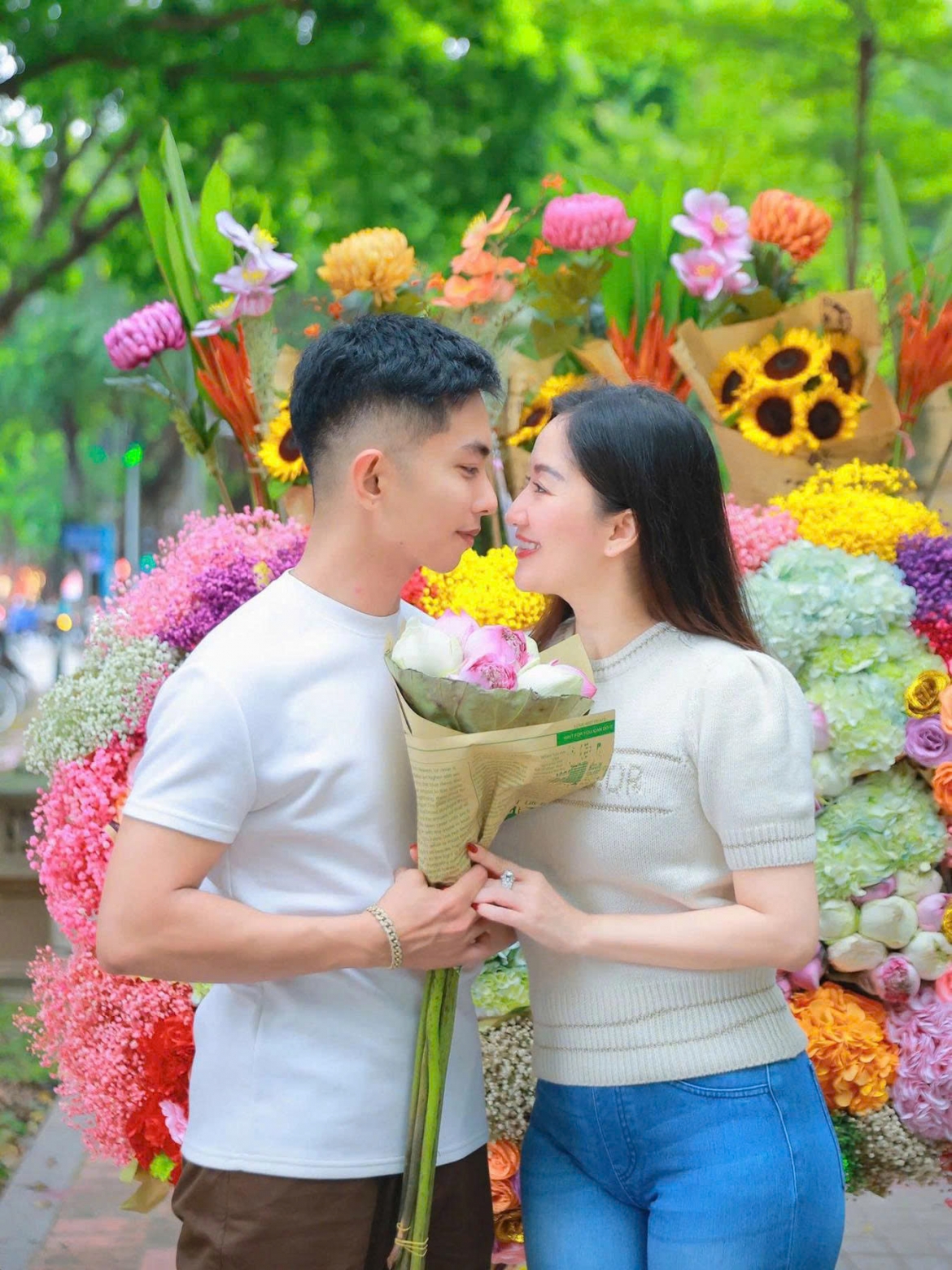 sao viet 25 10 tang thanh ha khoe nhan sac tuoi 39 hinh anh 6