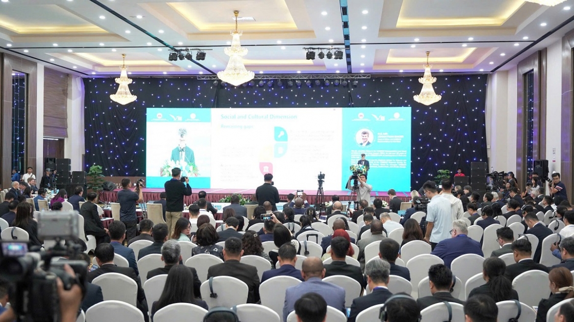khai mac tuan le so quoc te viet nam 2025 huong toi quan tri tri tue nhan tao hinh anh 1