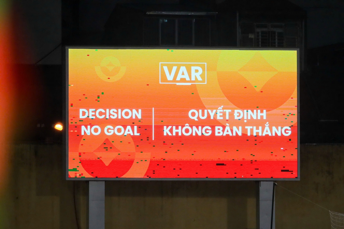cahn danh bai pvf cand, san bang diem so voi ninh binh hinh anh 31