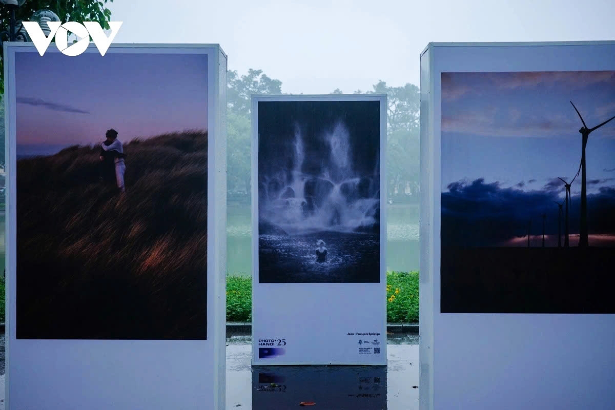 hanoi photo exhibition vertical landscape bridges global perspectives picture 1