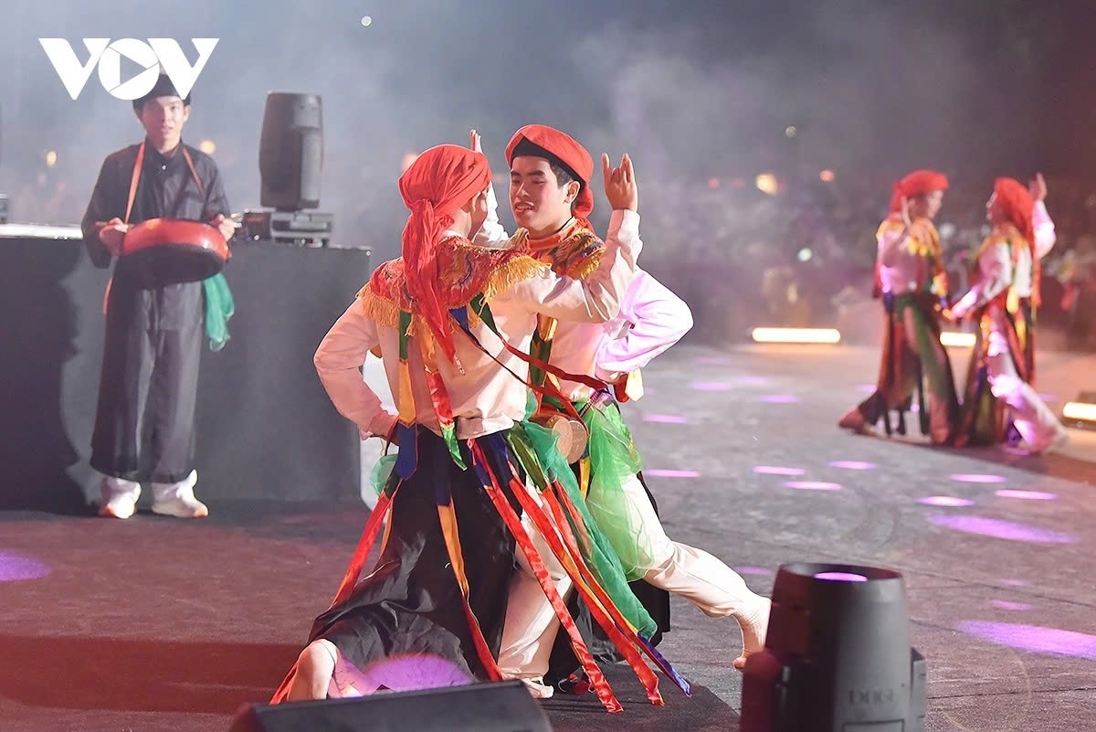 thang long hanoi festival 2025 opens in spectacular style picture 10